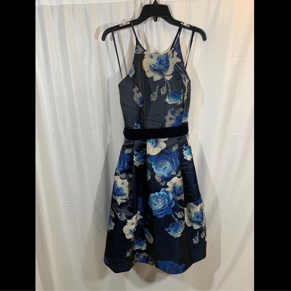 NWT $208 Eliza J Floral Jacquard Fit‎ & Flare Dress in Blues [SZ 10 ] - Picture 3 of 8